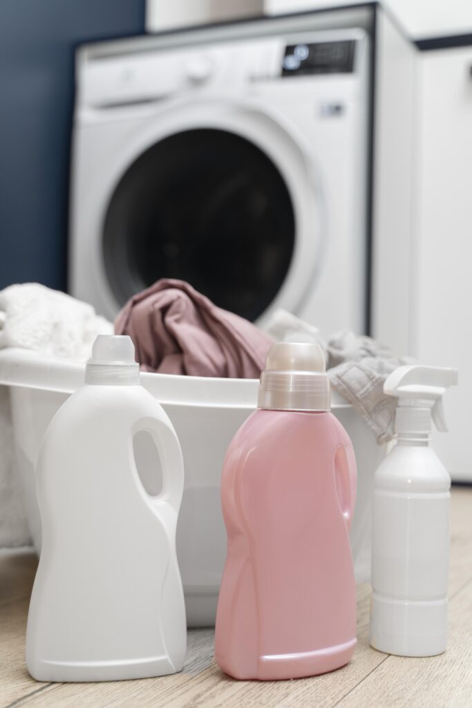 Arrangement Clothes Basket Washing Room