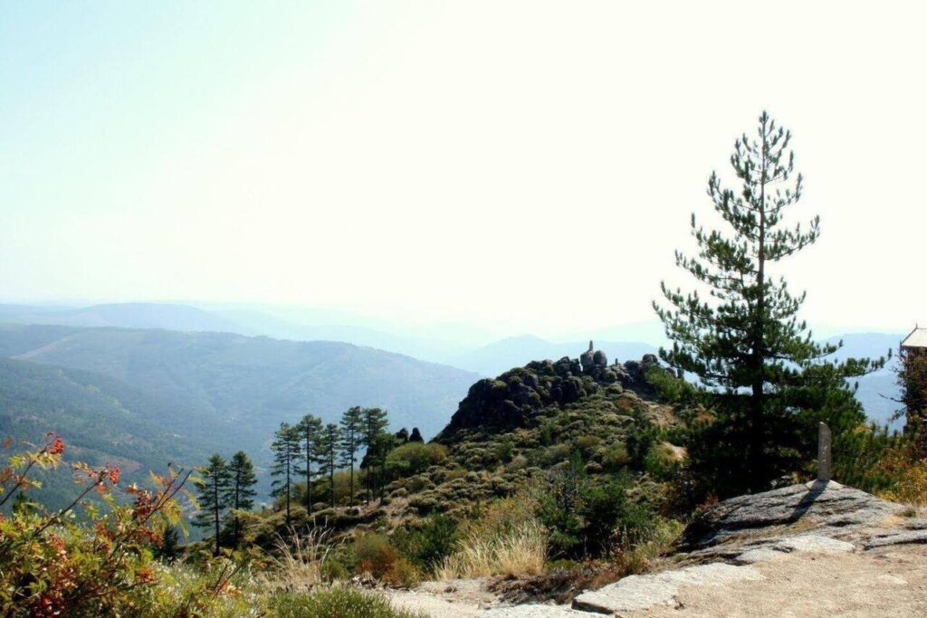 Miradouro-do-Fragao-do-Corvo.jpg