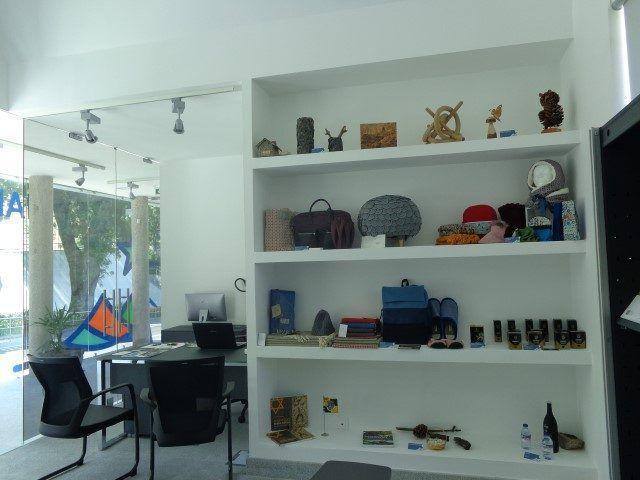 dsc06666-small.jpg